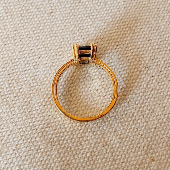 New Midnight Ring
Accepting offers - Picture 3 of 3
